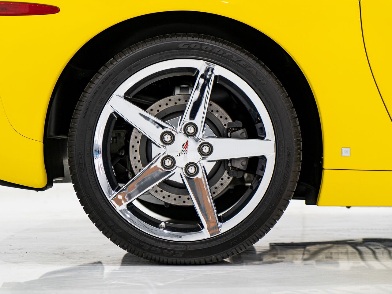 Chevrolet Corvette With only 900km (563mi) From new with window sticker 2008 Jaune Kirkland - photo #66