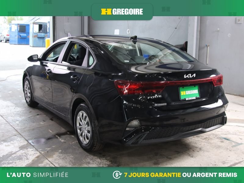 2024 Kia Forte Black Laval - photo #4