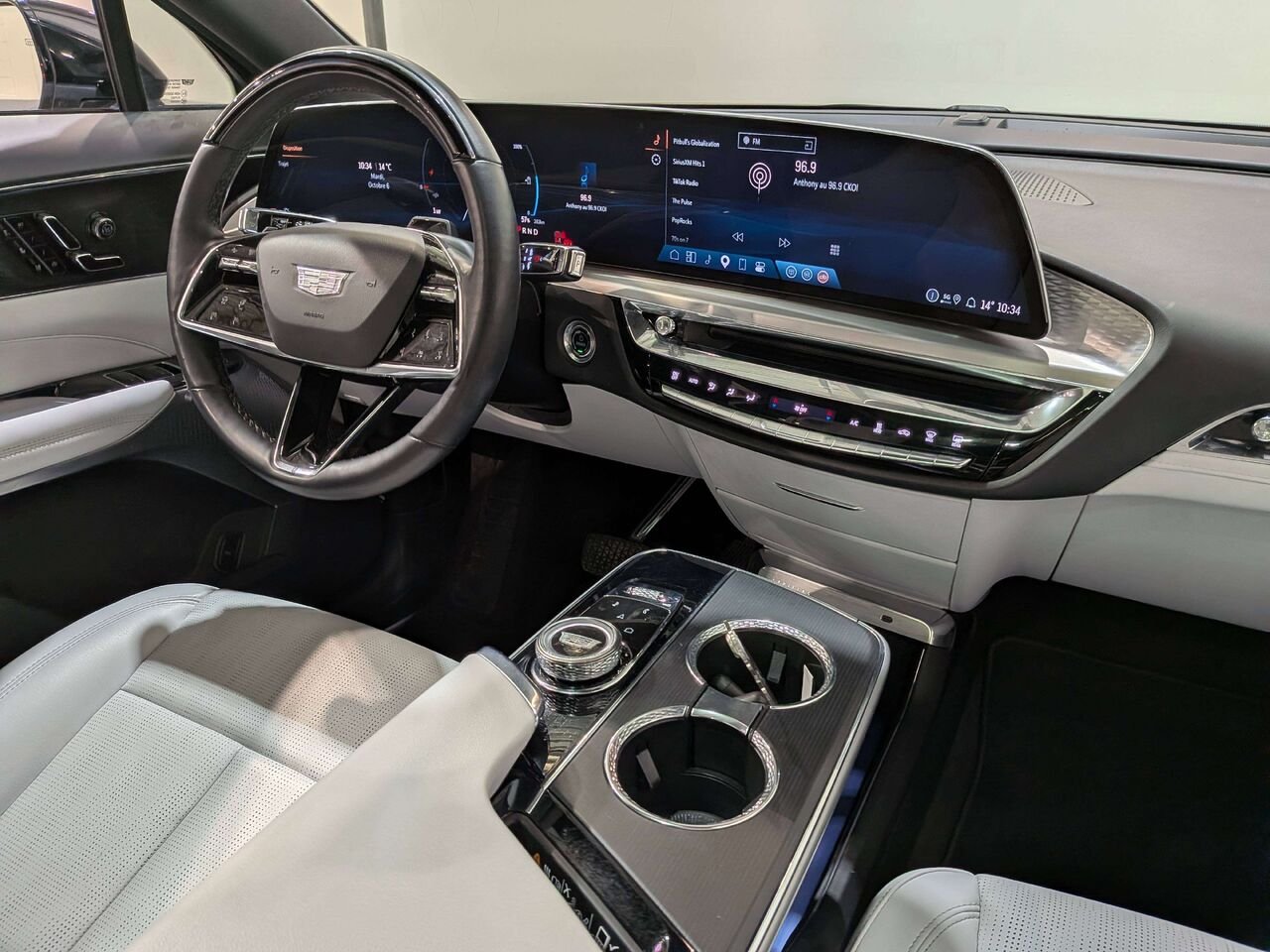 Cadillac LYRIQ 4dr Sport w/1SK 2024 Argent Val-David - photo #21