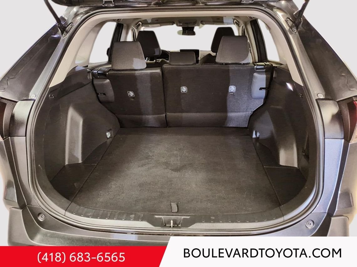 Toyota RAV4 531701-28 | LE 2025 Gris Québec - photo #6