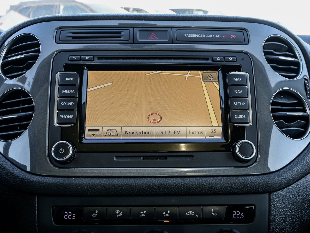 2015 Volkswagen Tiguan 4MOTION 4dr Auto Trendline gray Sherwood Park - photo #28