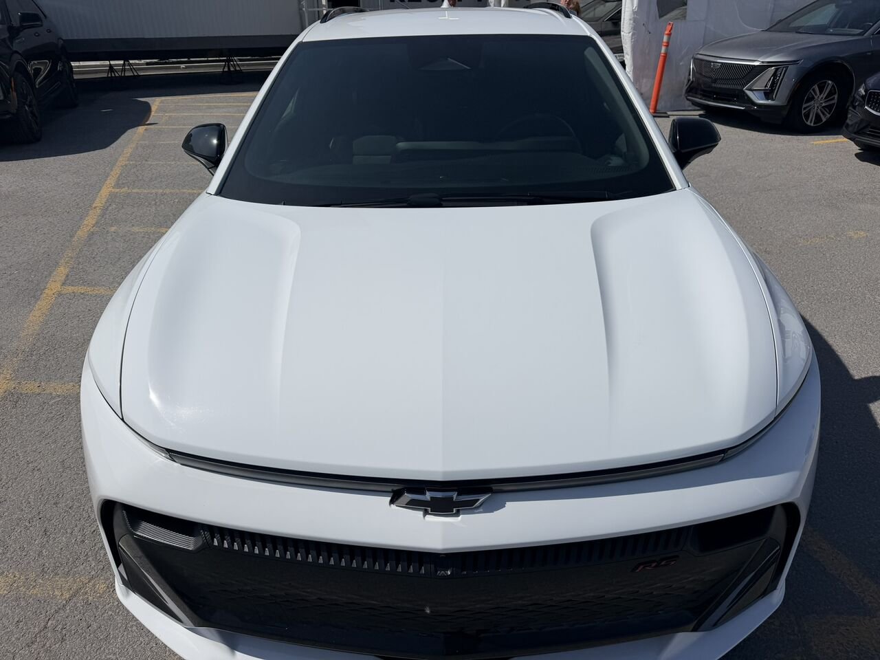 2024 Chevrolet Equinox EV 2RS White Laval - photo #6