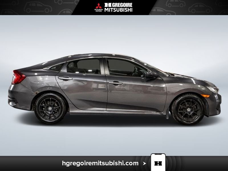 2016 Honda Civic Grey Blainville - photo #10