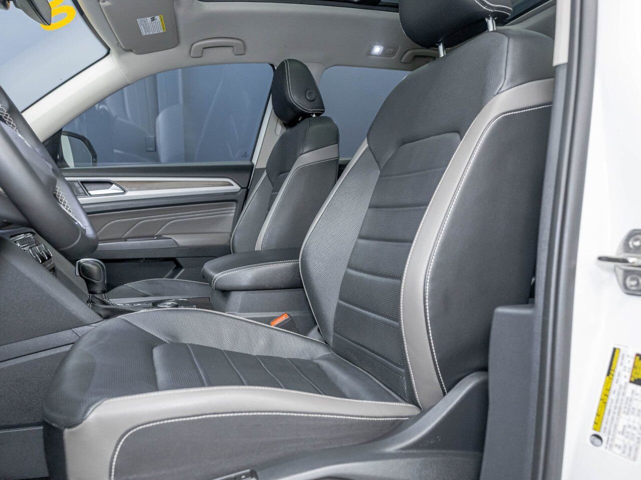 2022 Volkswagen Atlas HIGHLINE 4MOTION *TOIT* NAV SIÈGES VENT FENDER White Saint-Jérôme - photo #11