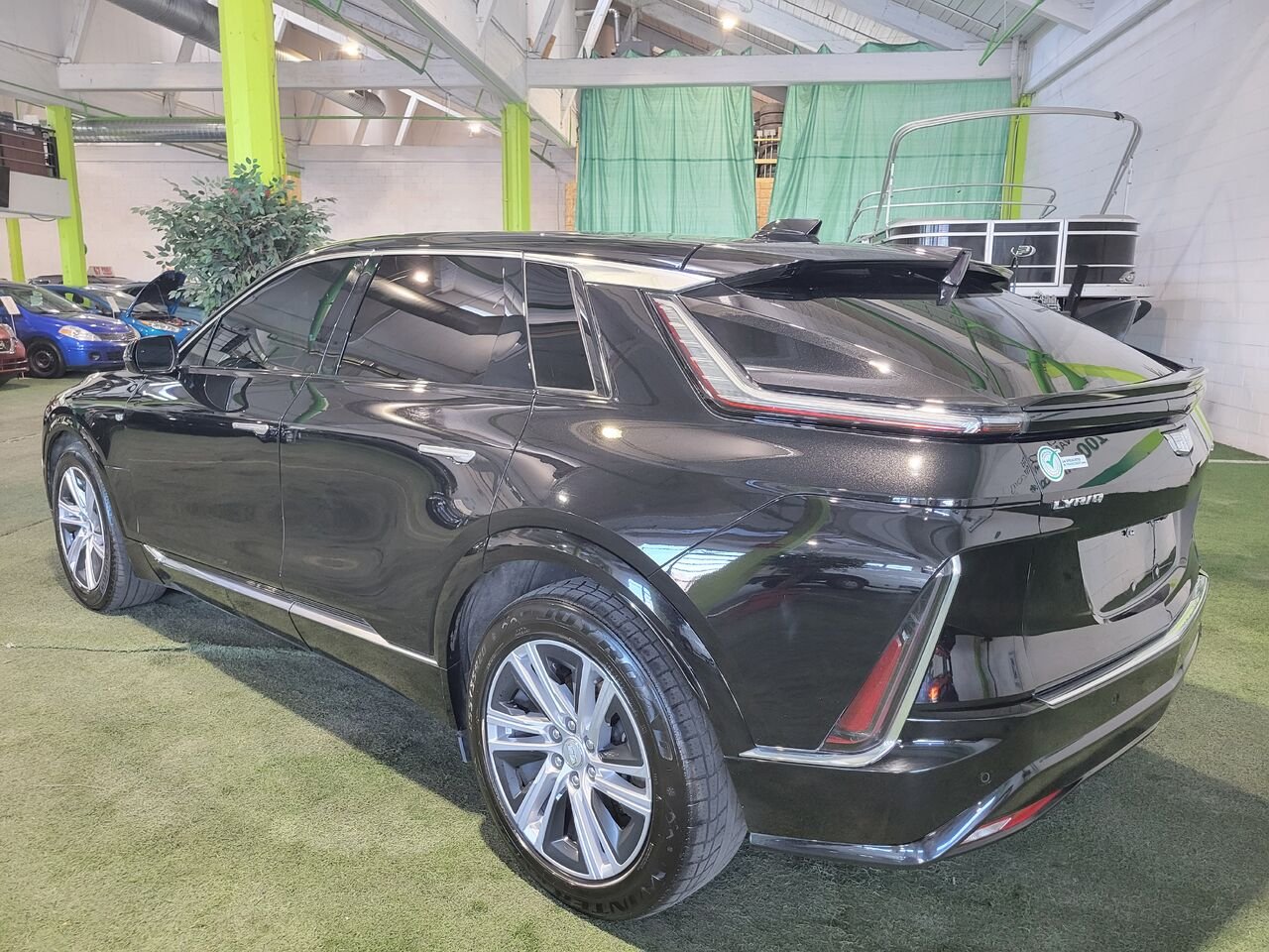 2024 Cadillac LYRIQ Black  - photo #3