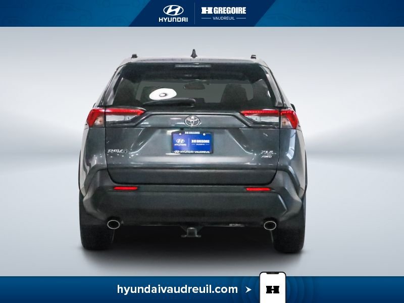 2020 Toyota Rav 4 Grey Blainville - photo #8