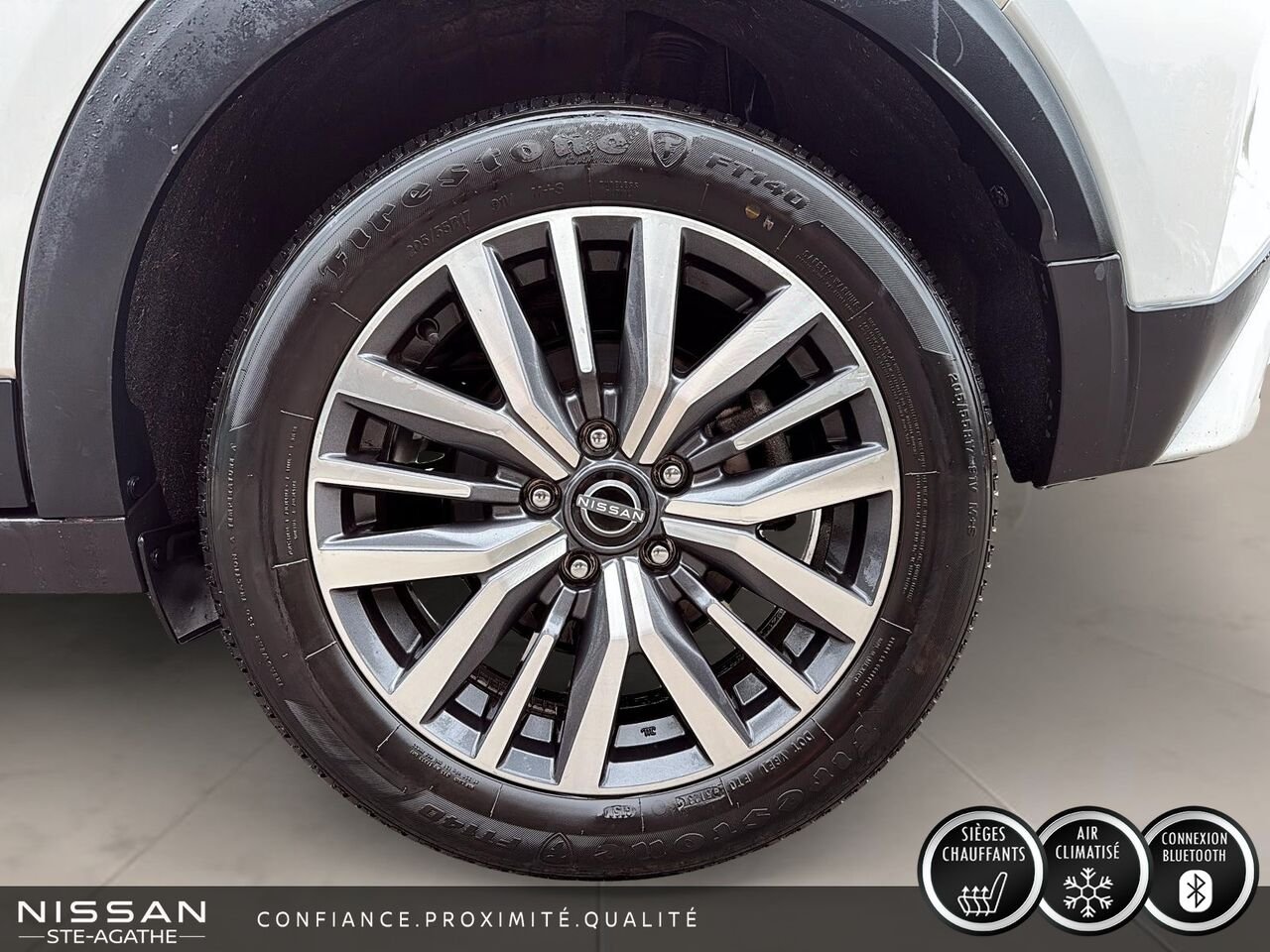 Nissan Kicks SV TA | 1 PROPRIÉTAIRE | JAMAIS ACCIDENTÉ | VOLANT CHAUFFANT | DÉMARRAGE À DISTANCE | CARPLAY 2024 Blanc Saint-Jérôme - photo #6