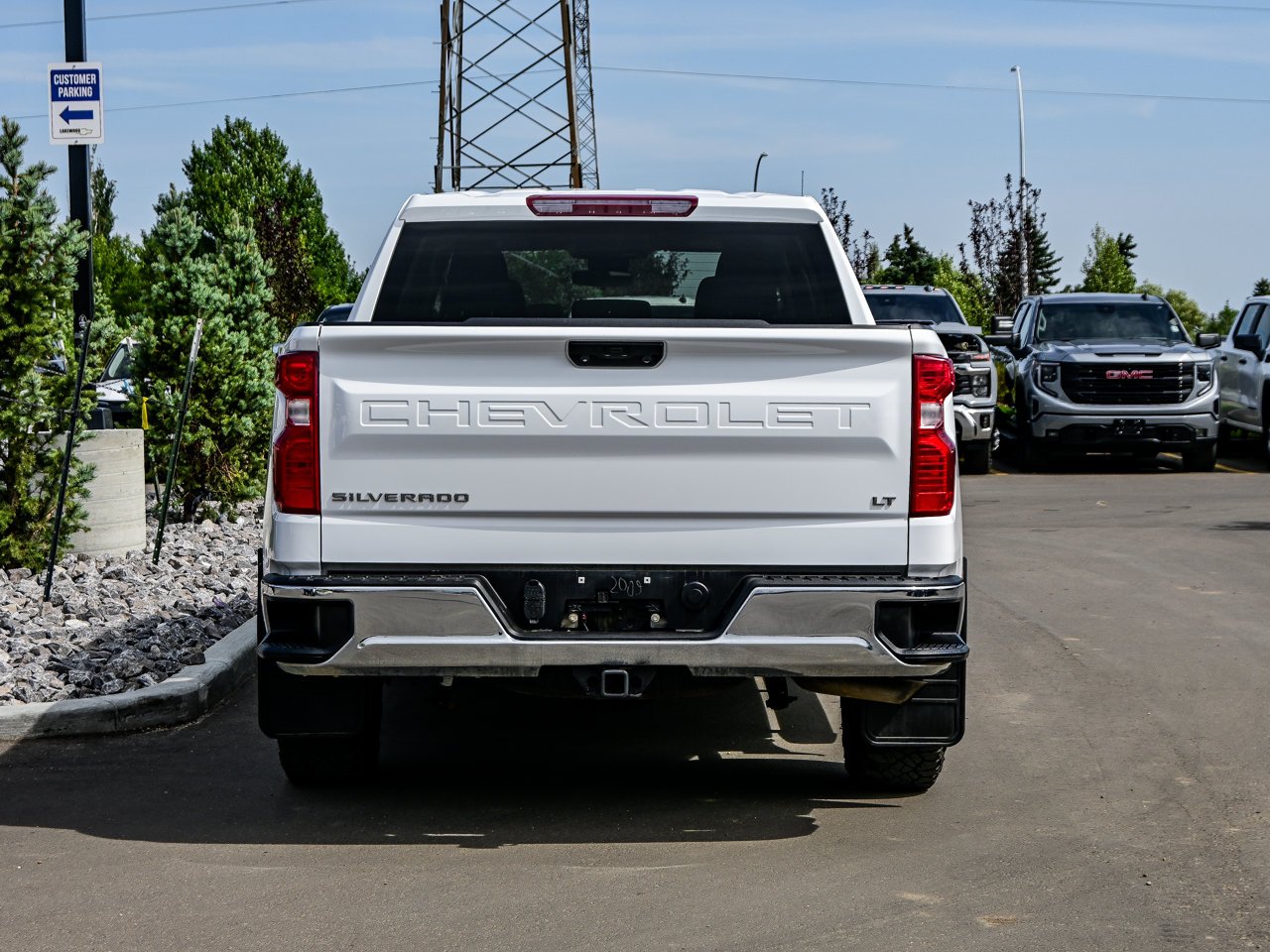 2024 Chevrolet Silverado 1500 4WD Crew Cab 147 LT White Sherwood Park - photo #11