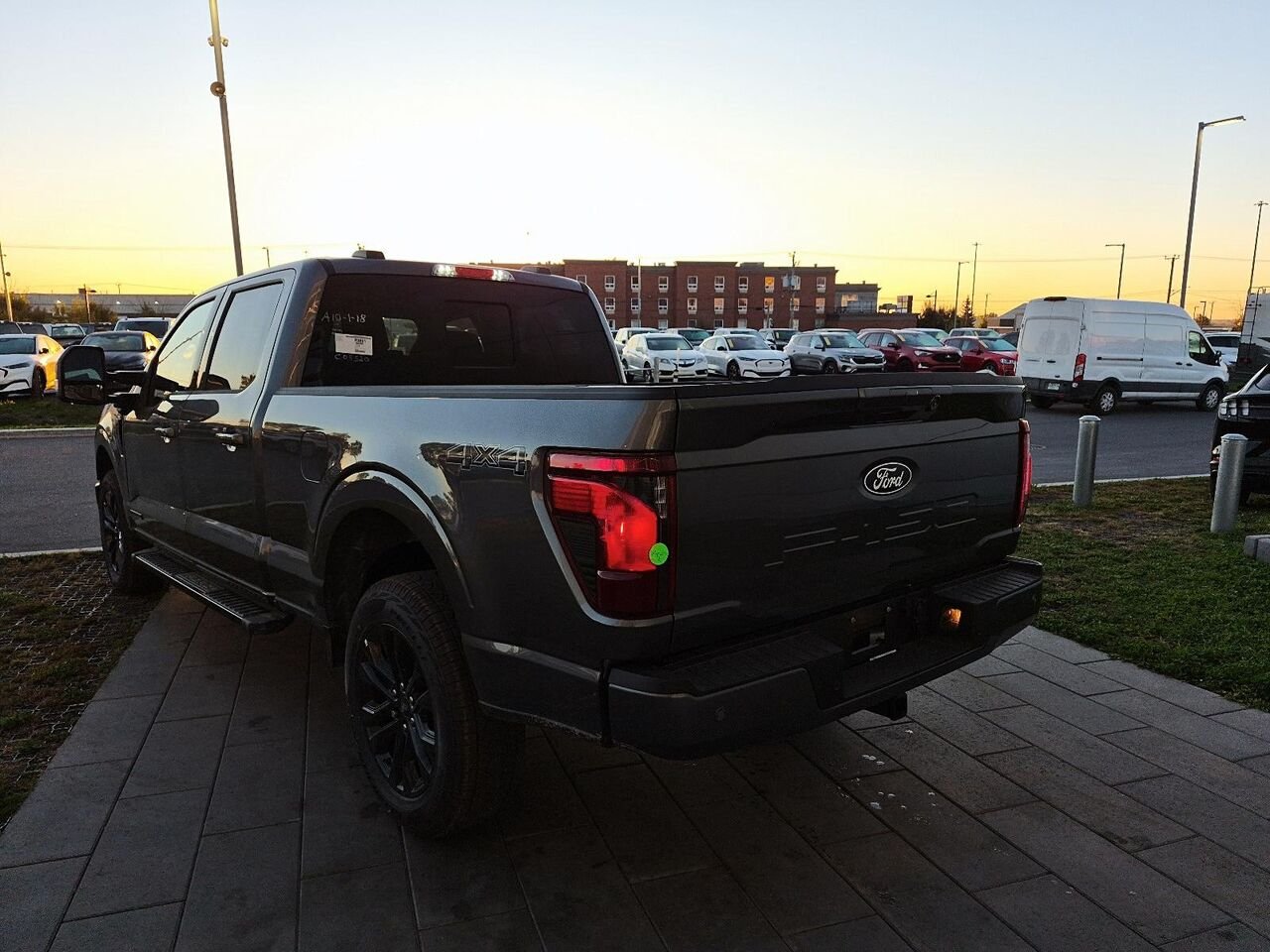 2026 Ford F-150 Carbonized Grey Metallic Saint-Jérôme - photo #3