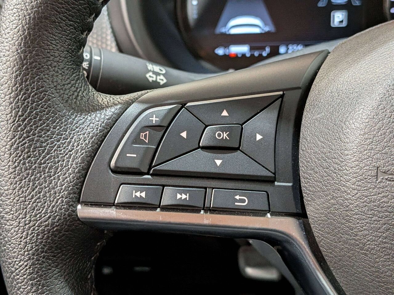 Nissan Kicks Play SV FWD 2025 Bleu Val-David - photo #14