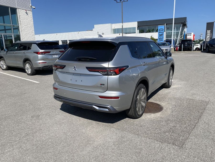 Mitsubishi Outlander PHEV GT S-AWC utilitaire sport TI 2026 Argent sterling