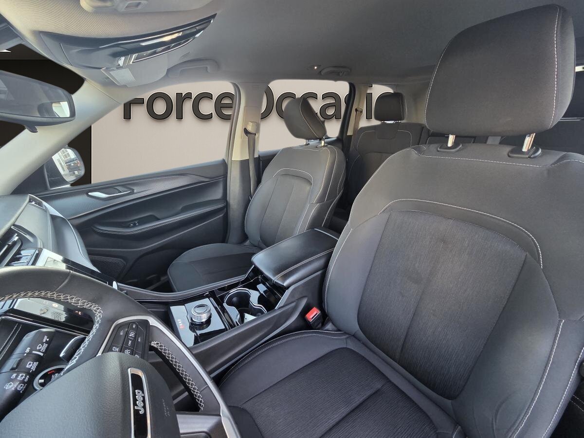 2023 Jeep Grand Cherokee Black  - photo #8