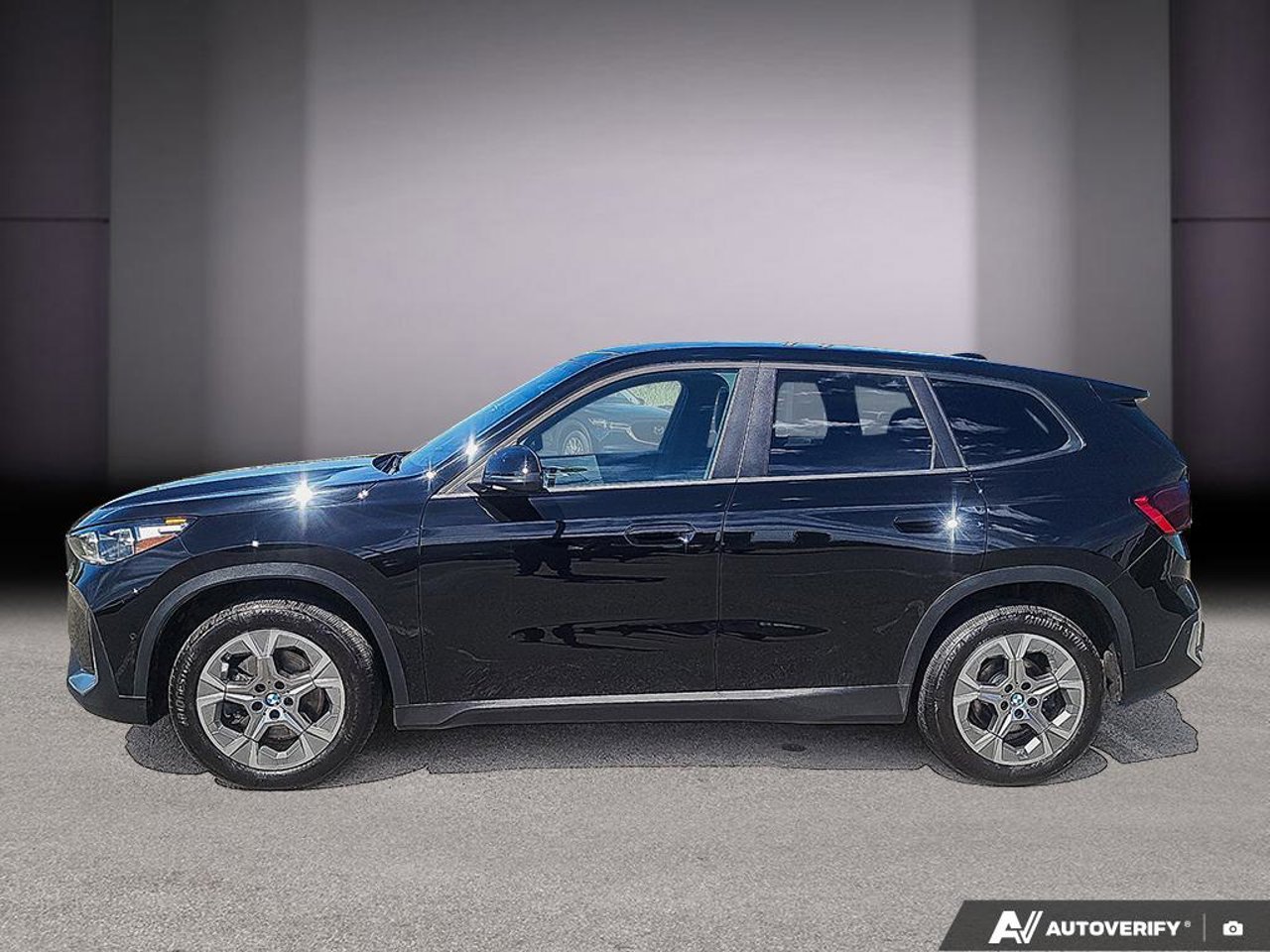 2023 BMW X1 WBX73EF03P5W40164 Black Mirabel - photo #1