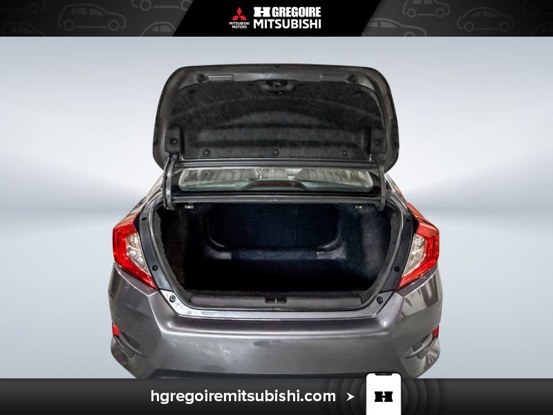 2016 Honda Civic Grey Blainville - photo #28