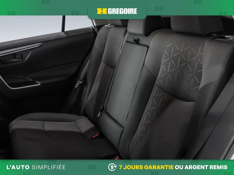 Toyota Rav 4 822342 | LE AUTO A/C CAM RECUL BLUETOOTH 2019 Blanc Laval - photo #21