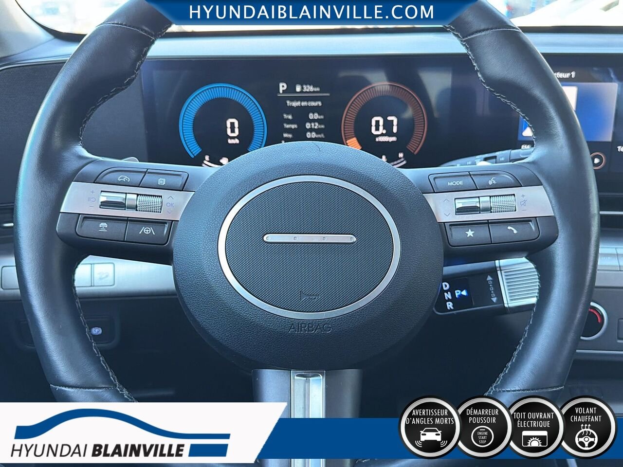 2025 Hyundai Kona White Blainville - photo #11