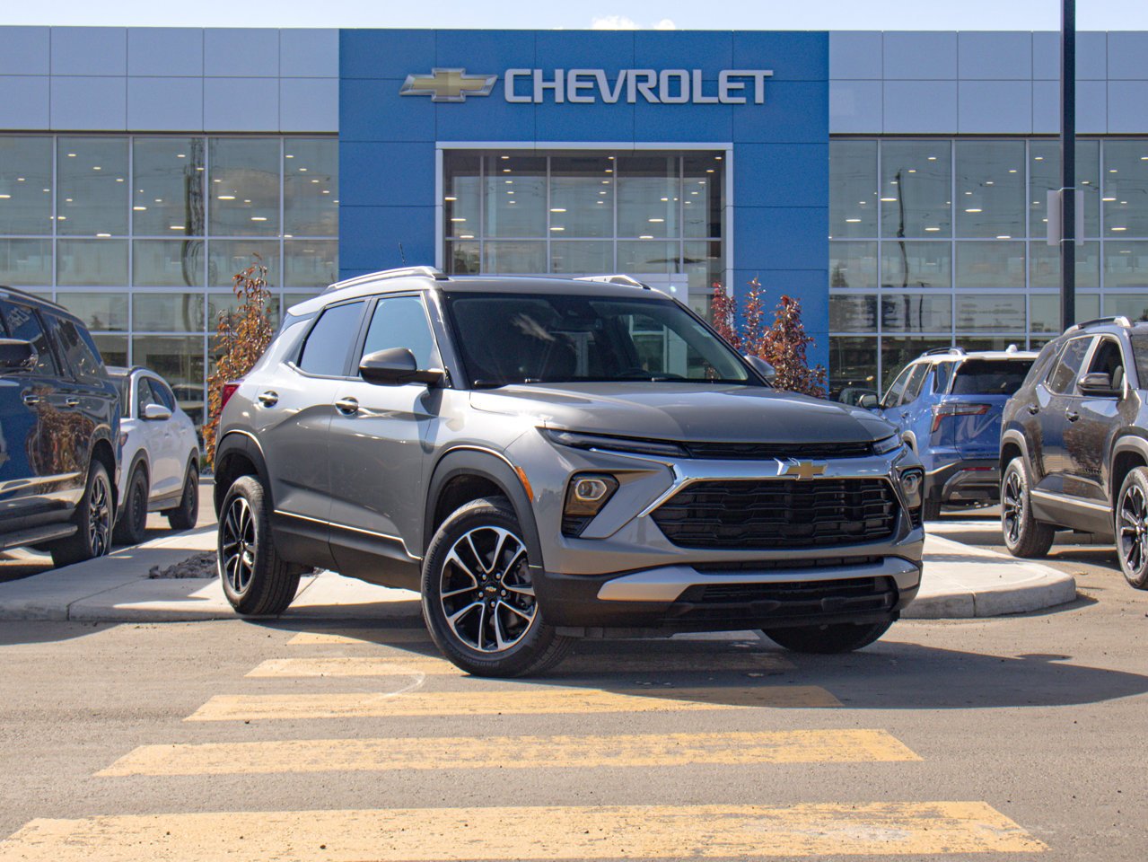2024 Chevrolet Trailblazer AWD 4dr LT Grey Sherwood Park - photo #1