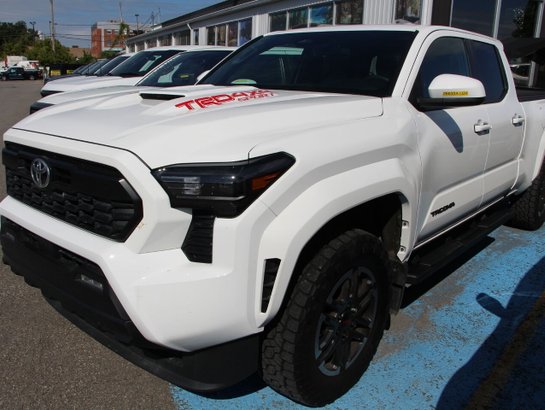 2025 Toyota Tacoma 2025 White