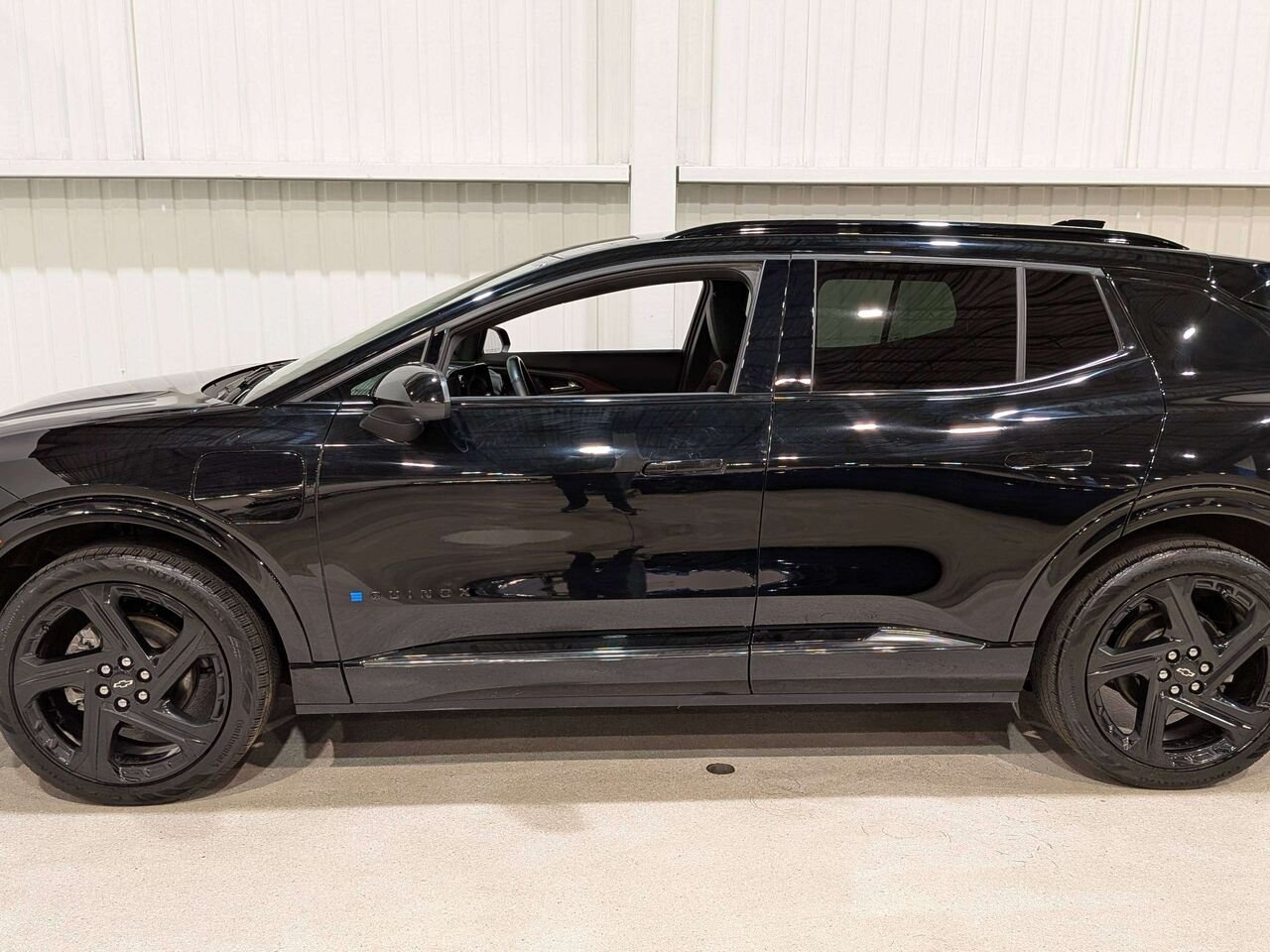2024 Chevrolet Equinox EV 4dr RS w/2RS Black Val-David - photo #4