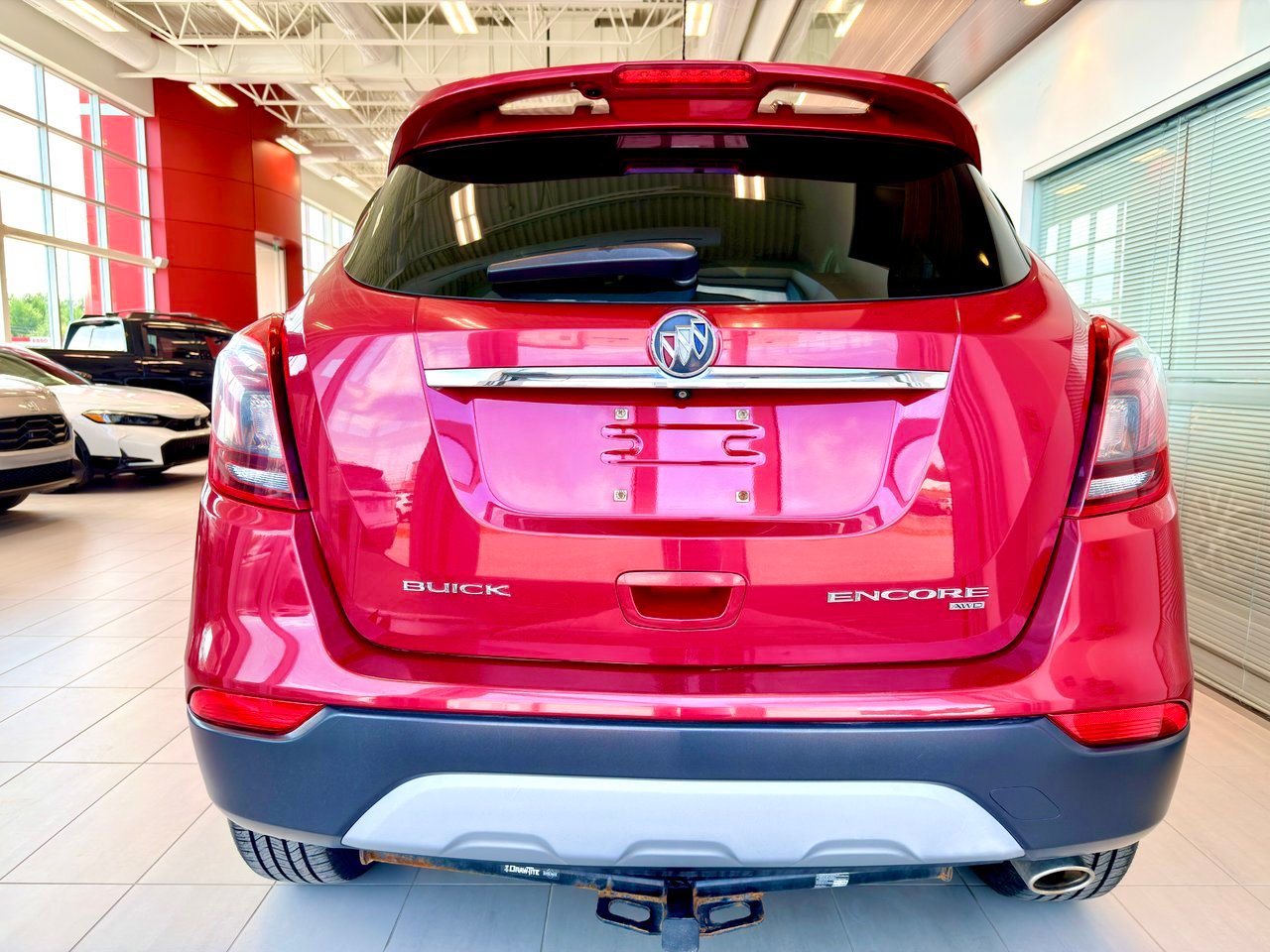 Buick Encore 2017 Rouge Notre-Dame-des-Prairies - photo #9