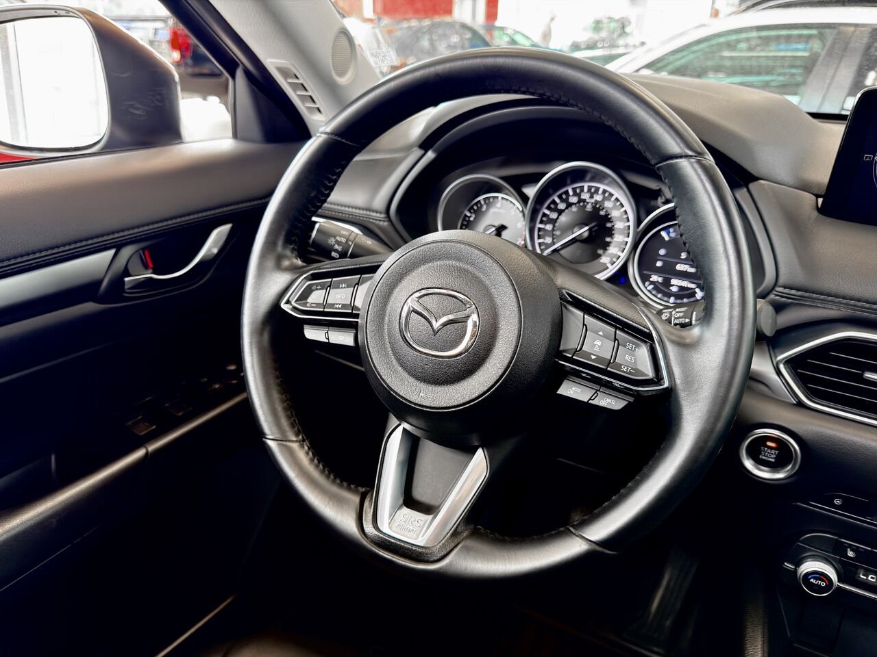 2022 Mazda CX-5 Black Notre-Dame-des-Prairies - photo #22