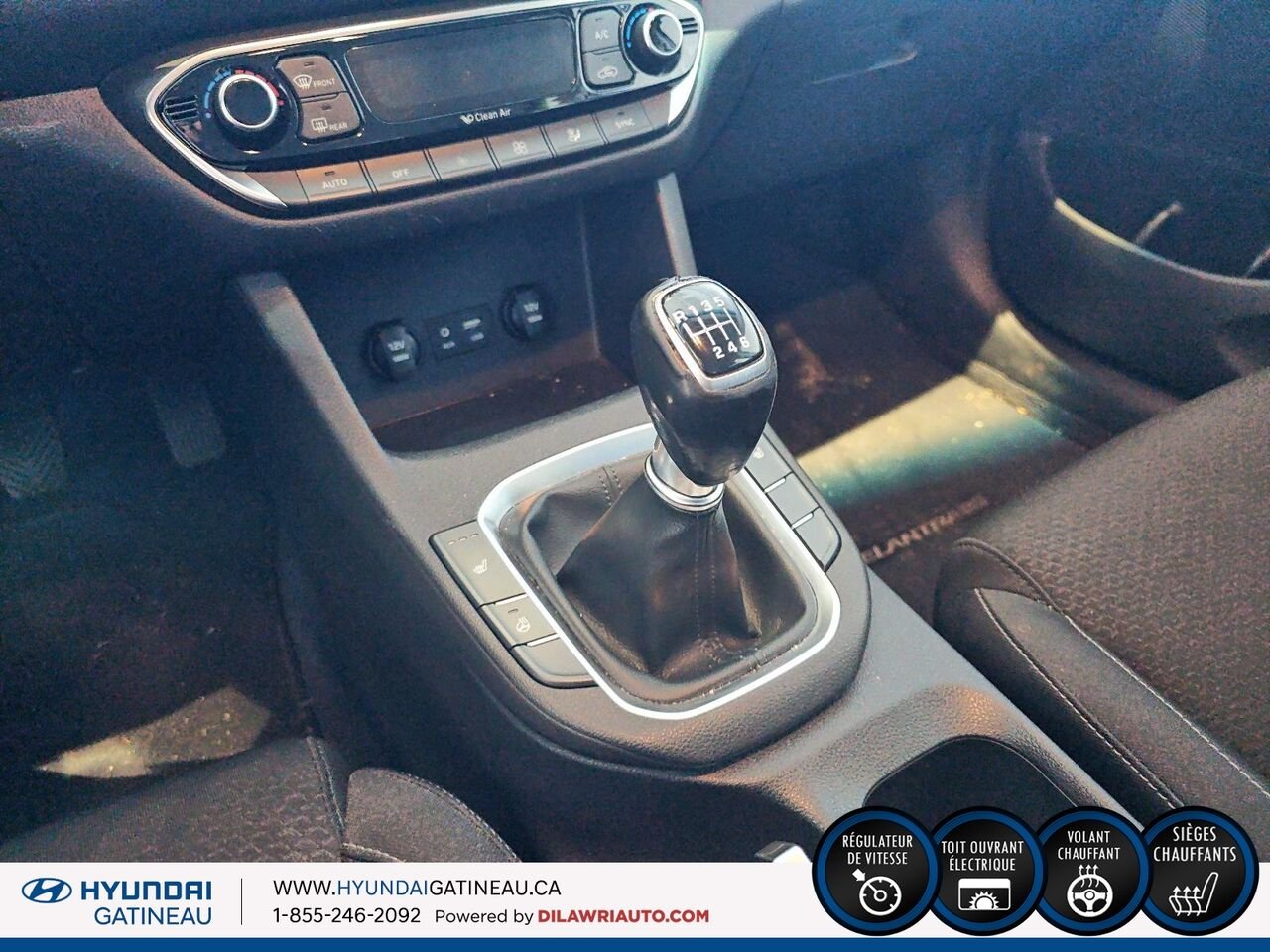 Hyundai Elantra GT GlS *** Manuel , siege chauffant ,air climatiser *** 2018 Argent Ottawa & Gatineau - photo #13
