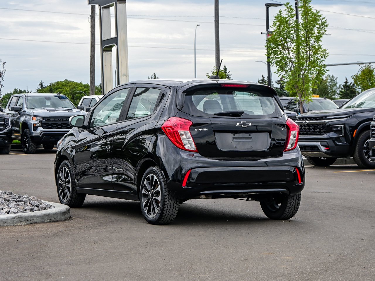 2022 Chevrolet Spark 4dr HB CVT 1LT Black Sherwood Park - photo #10