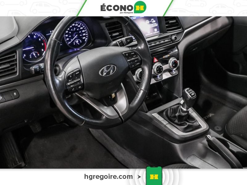 Hyundai Elantra 2020 Gris Blainville - photo #10