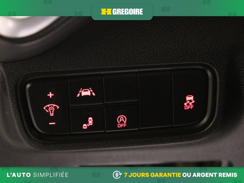 2021 Kia Soul White Saint-Eustache - photo #16