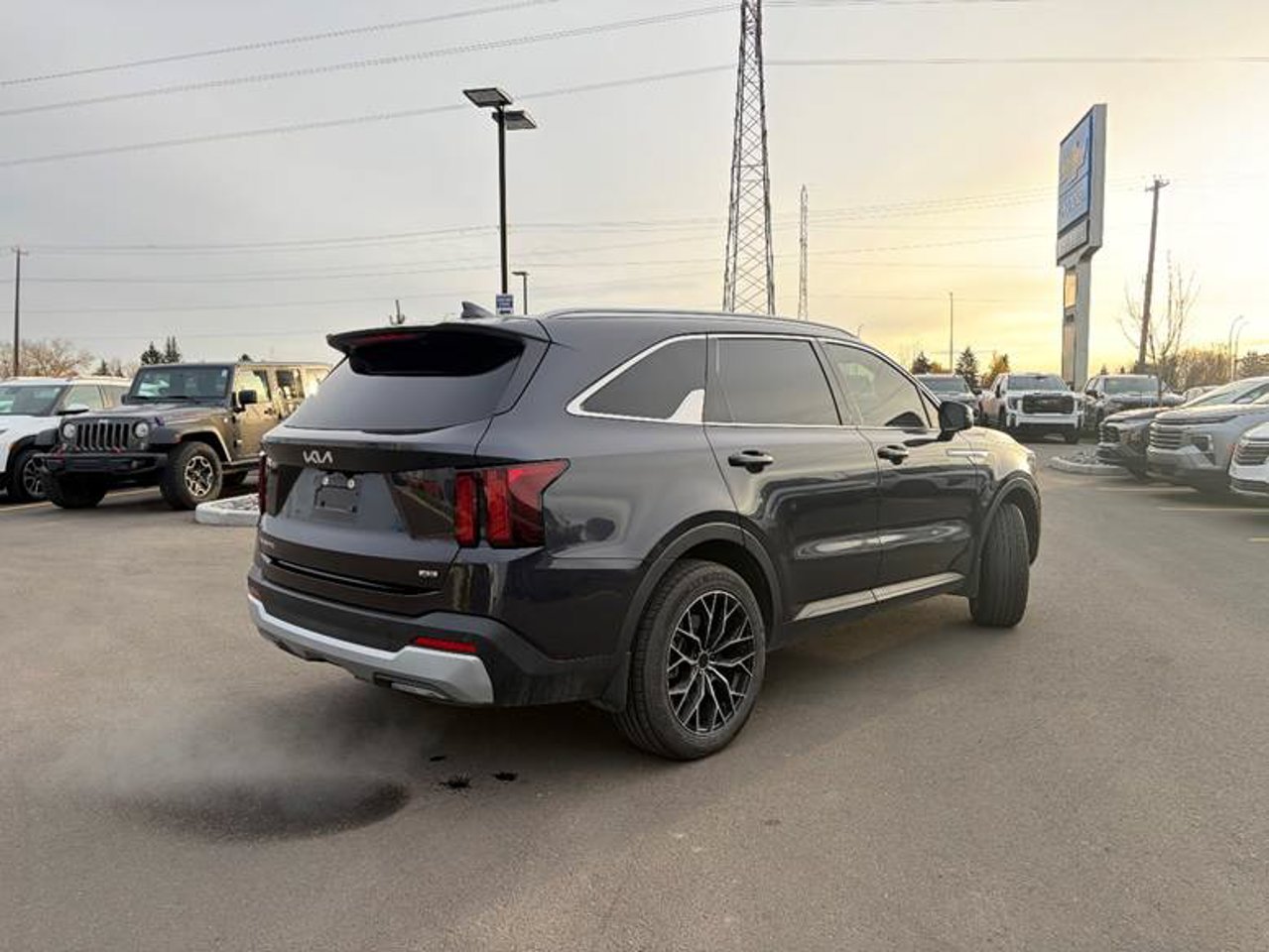 2025 Kia Sorento LX AWD Panthera Metal Grey Sherwood Park - photo #4