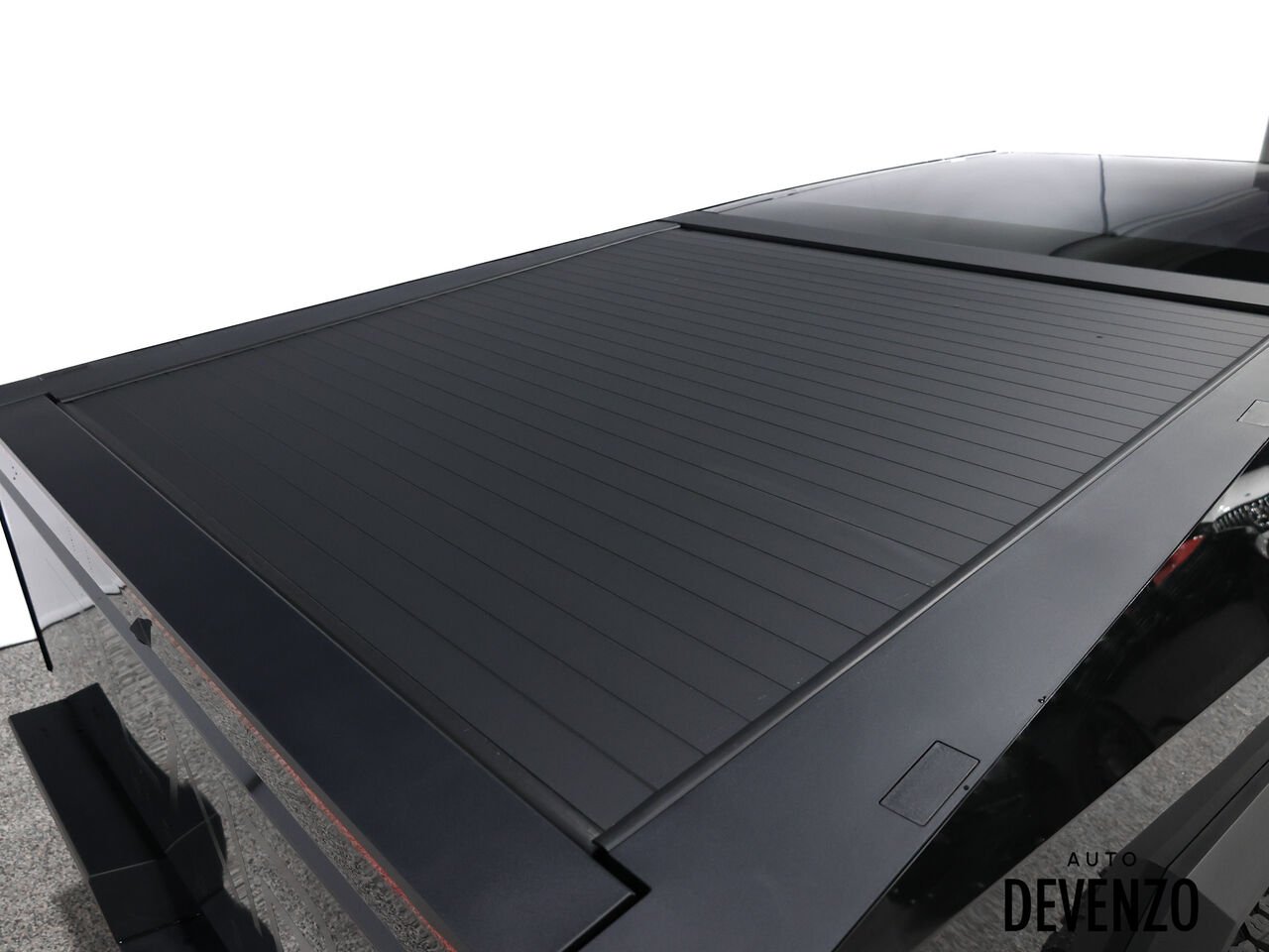 Tesla Cybertruck 2024 Argent Saint-Eustache - photo #15