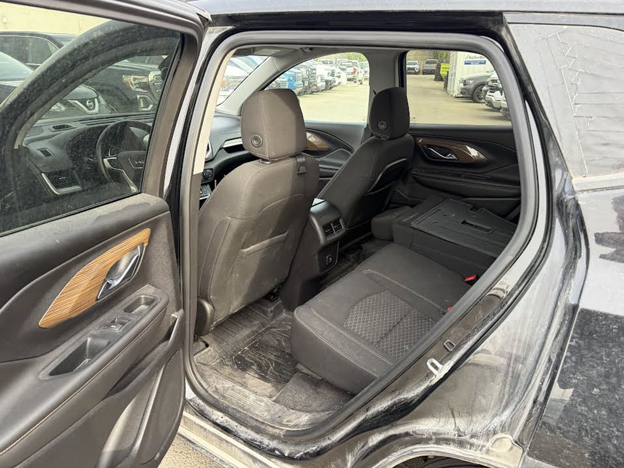 2021 GMC Terrain AWD 4dr SLE Black Sherwood Park - photo #5