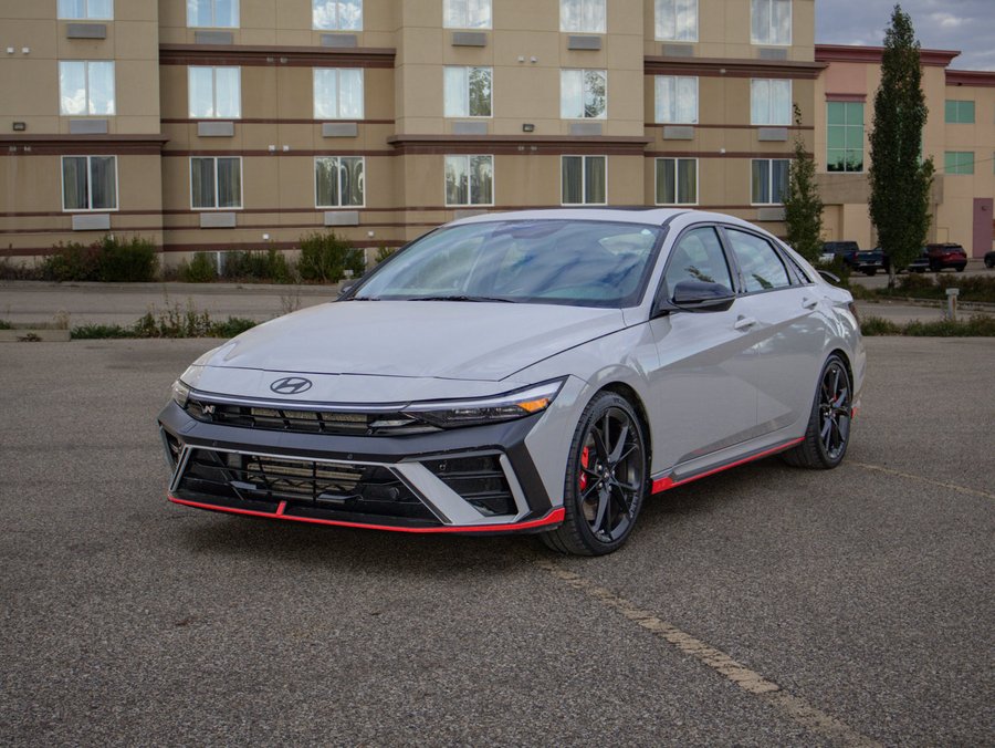 2025 Hyundai Elantra N Line 2.0L | Manual Transmission Grey