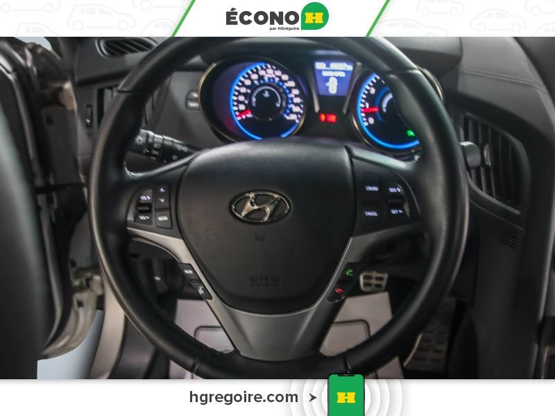 2016 Hyundai Genesis Silver Blainville - photo #20