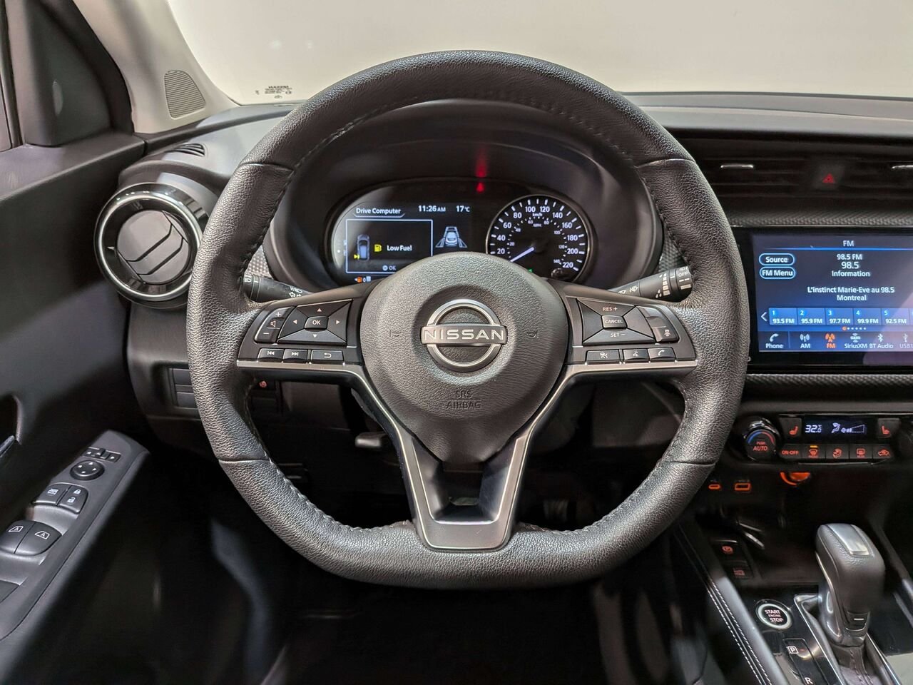2024 Nissan Kicks SV FWD Grey Val-David - photo #12