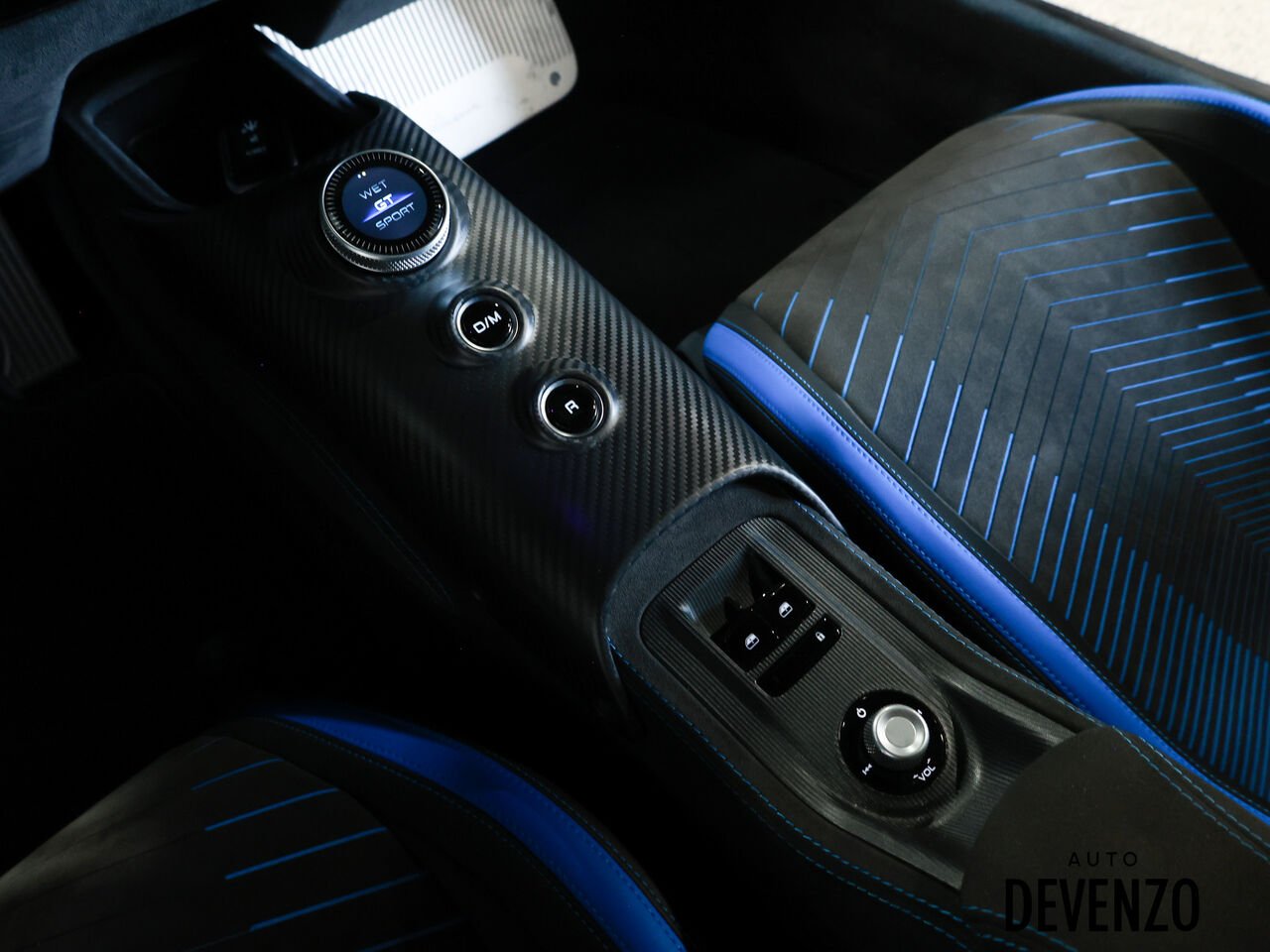 2023 Maserati MC20 Blue Saint-Eustache - photo #17