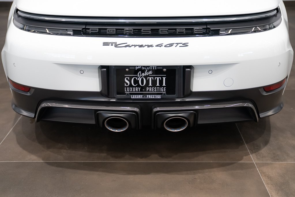 2026 Porsche 911 Carrera 4 GTS Coupe \\ NO LUXURY TAX White Kirkland - photo #7