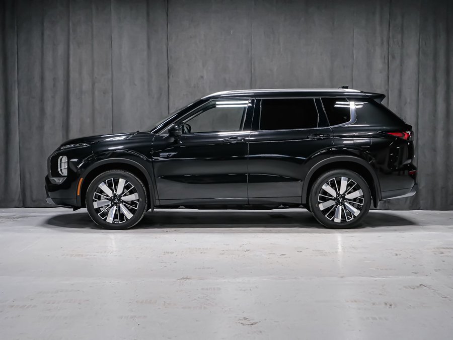 Mitsubishi Outlander PHEV GT 2026 Fini taillé diamant Noir de qualité supérieure