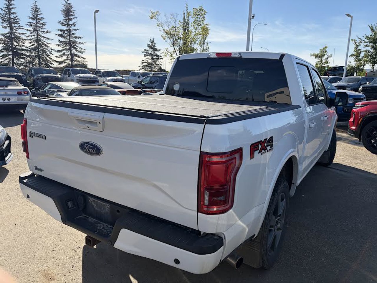 2017 Ford F-150 4WD SuperCrew 145 King Ranch White Sherwood Park - photo #4