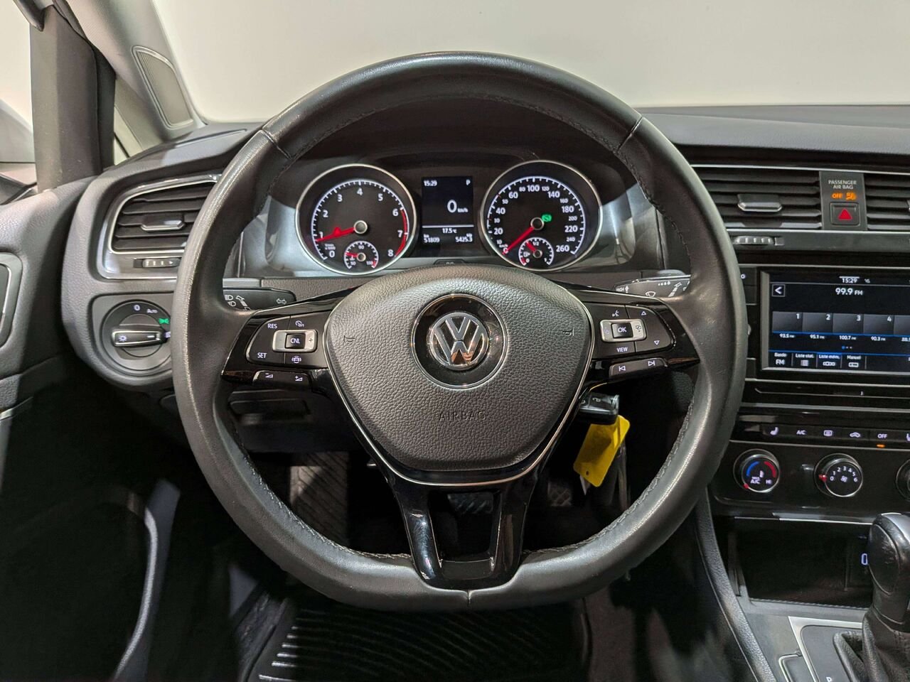 2020 Volkswagen Golf Comfortline 5-door Auto White Val-David - photo #12