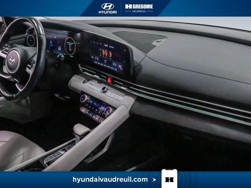 2023 Hyundai Elantra Grey Blainville - photo #30