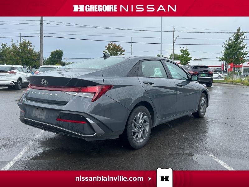 Hyundai Elantra BE6245 | Preferred, Sièges & Volant Chauffant, Carplay, Cam 2024 Gris Laval - photo #14