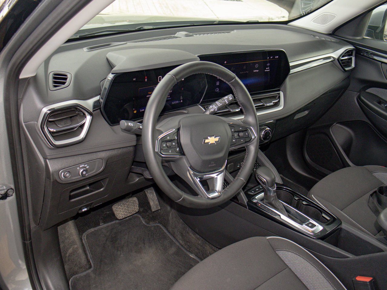2025 Chevrolet Trailblazer AWD 4dr LT Grey Sherwood Park - photo #18