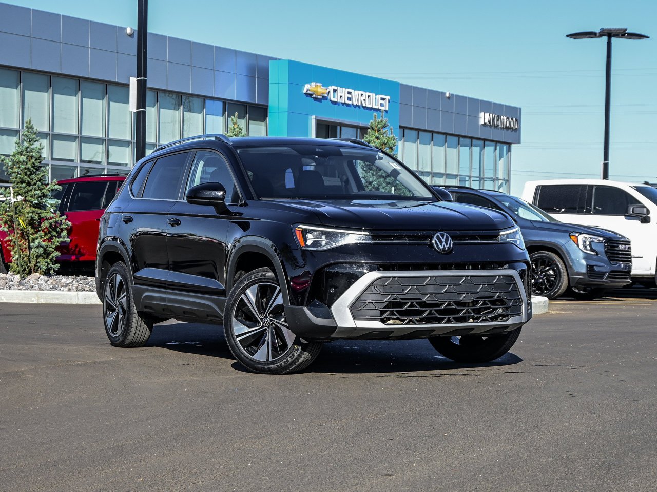 2025 Volkswagen Taos Comfortline 4MOTION Black Sherwood Park - photo #1