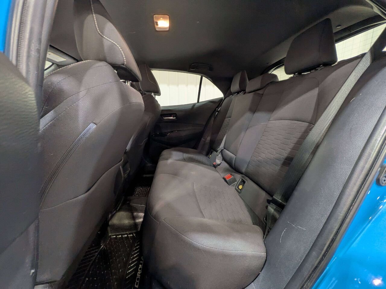 2019 Toyota Corolla Hatchback Manual Blue Val-David - photo #10