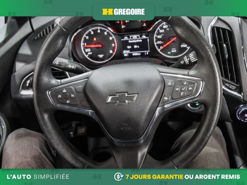 2019 Chevrolet Cruze Blue Blainville - photo #17