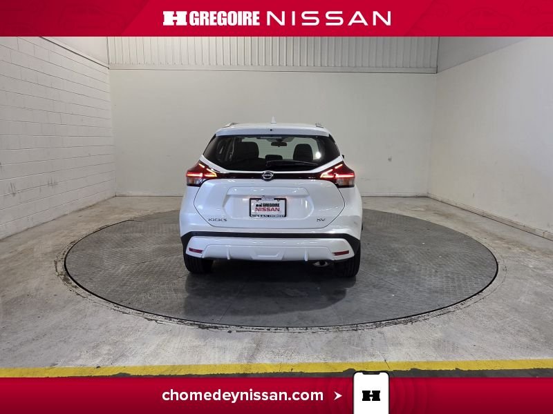 2024 Nissan Kicks White Laval - photo #7