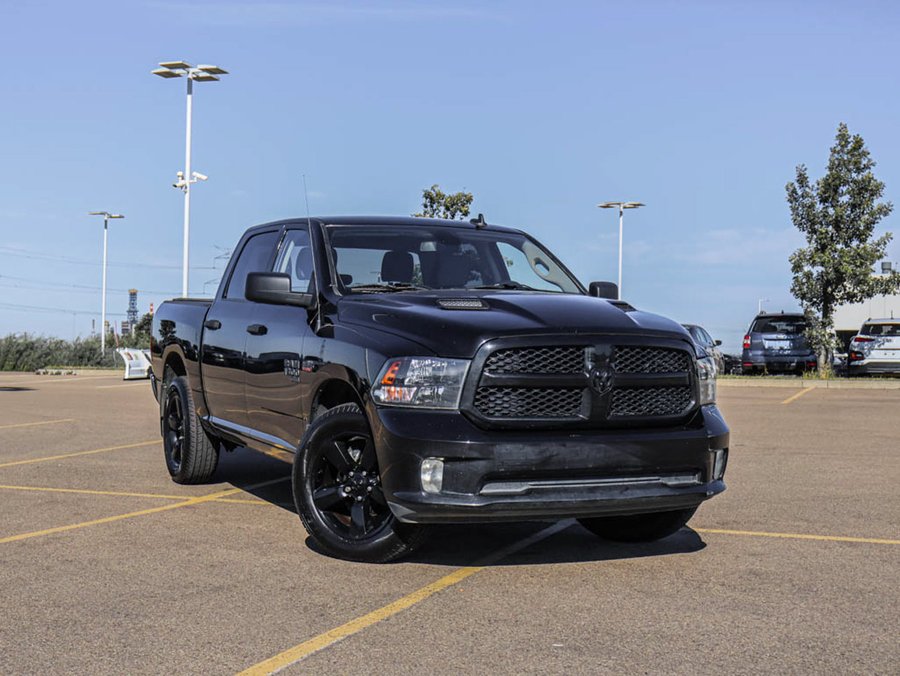 2023 Ram 1500 Classic 2023 Black