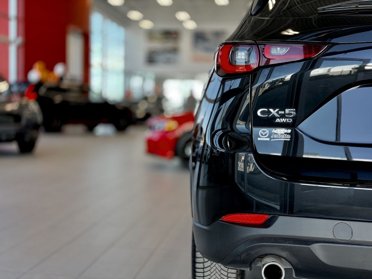 2022 Mazda CX-5 Black Notre-Dame-des-Prairies - photo #10