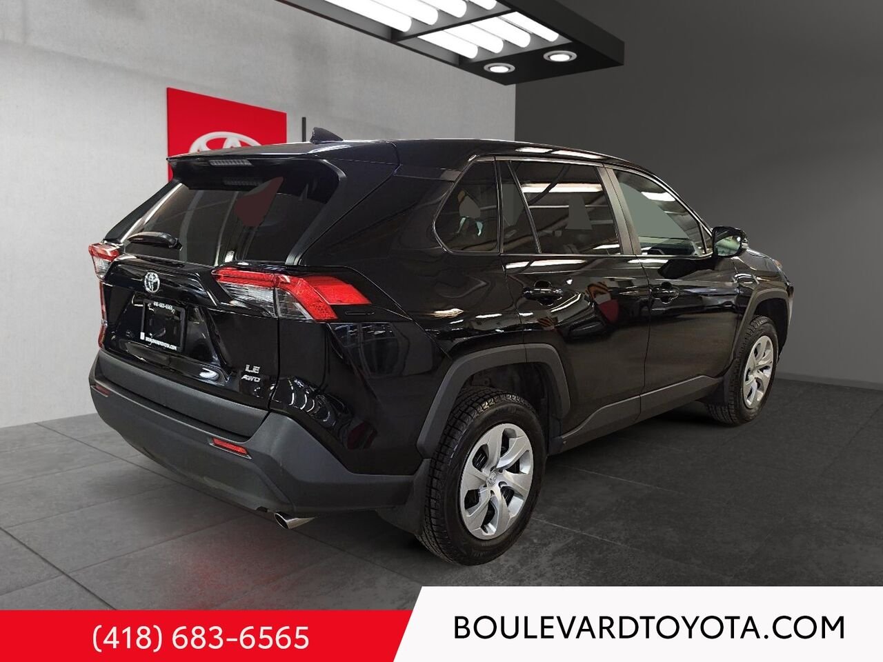 Toyota RAV4 100286A-6 | LE, AWD 2022 Noir Québec - photo #3